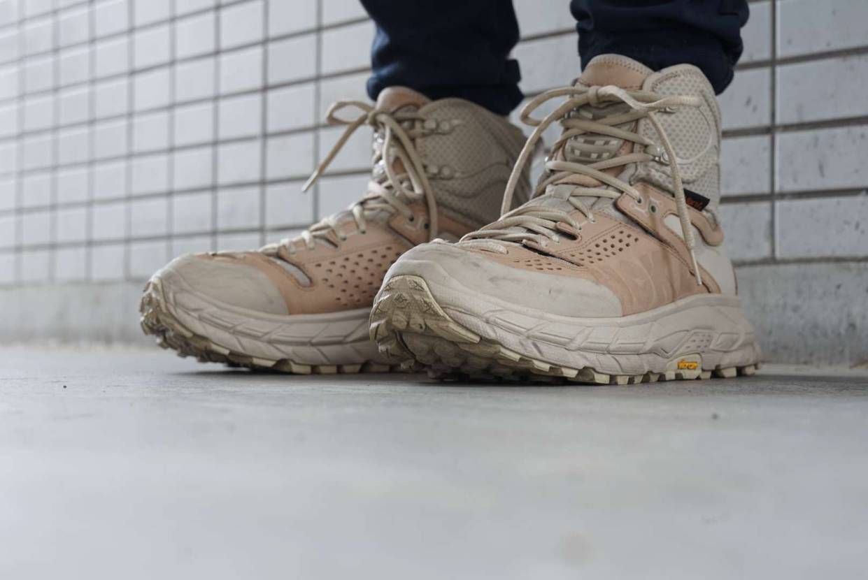 今日のスニーカー
HOKA ONE ONE TOR ULTRA HI WP