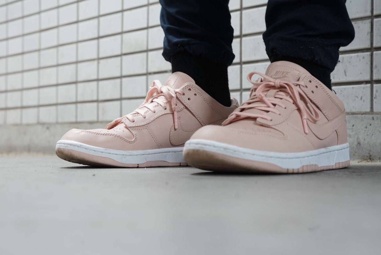 今日のスニーカー
NIKELAB DUNK LUX LOW ARCTIC ORA