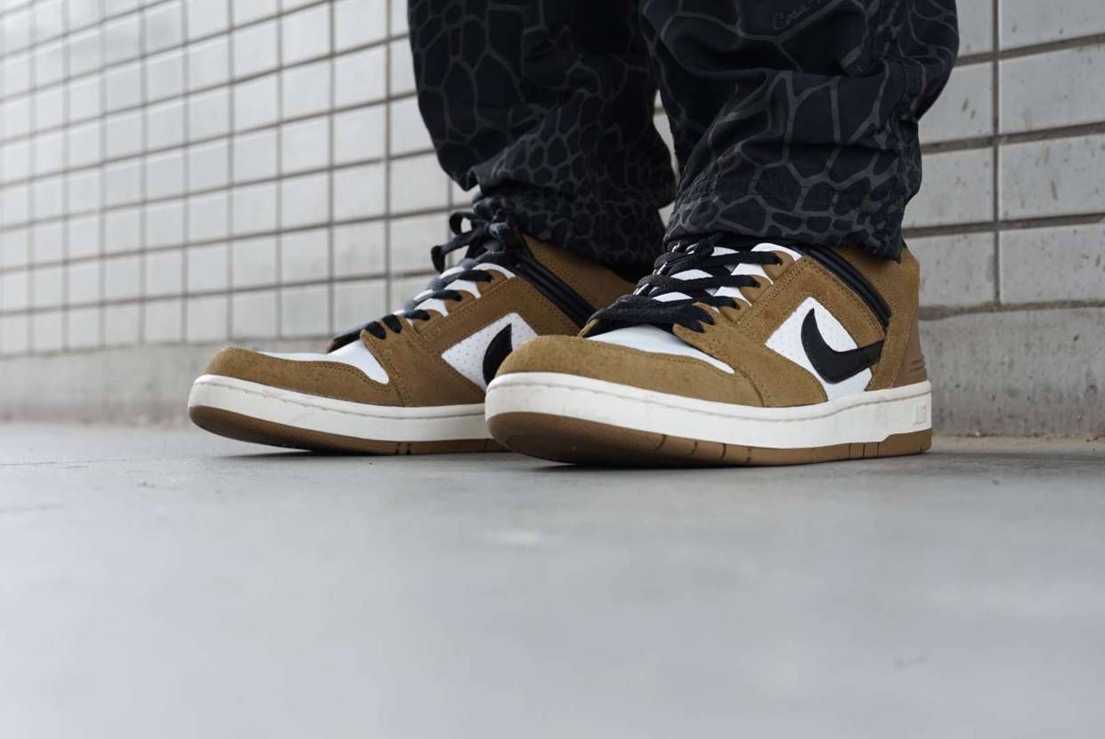 今日のスニーカー
NIKESB AIR FORCE2 LOW