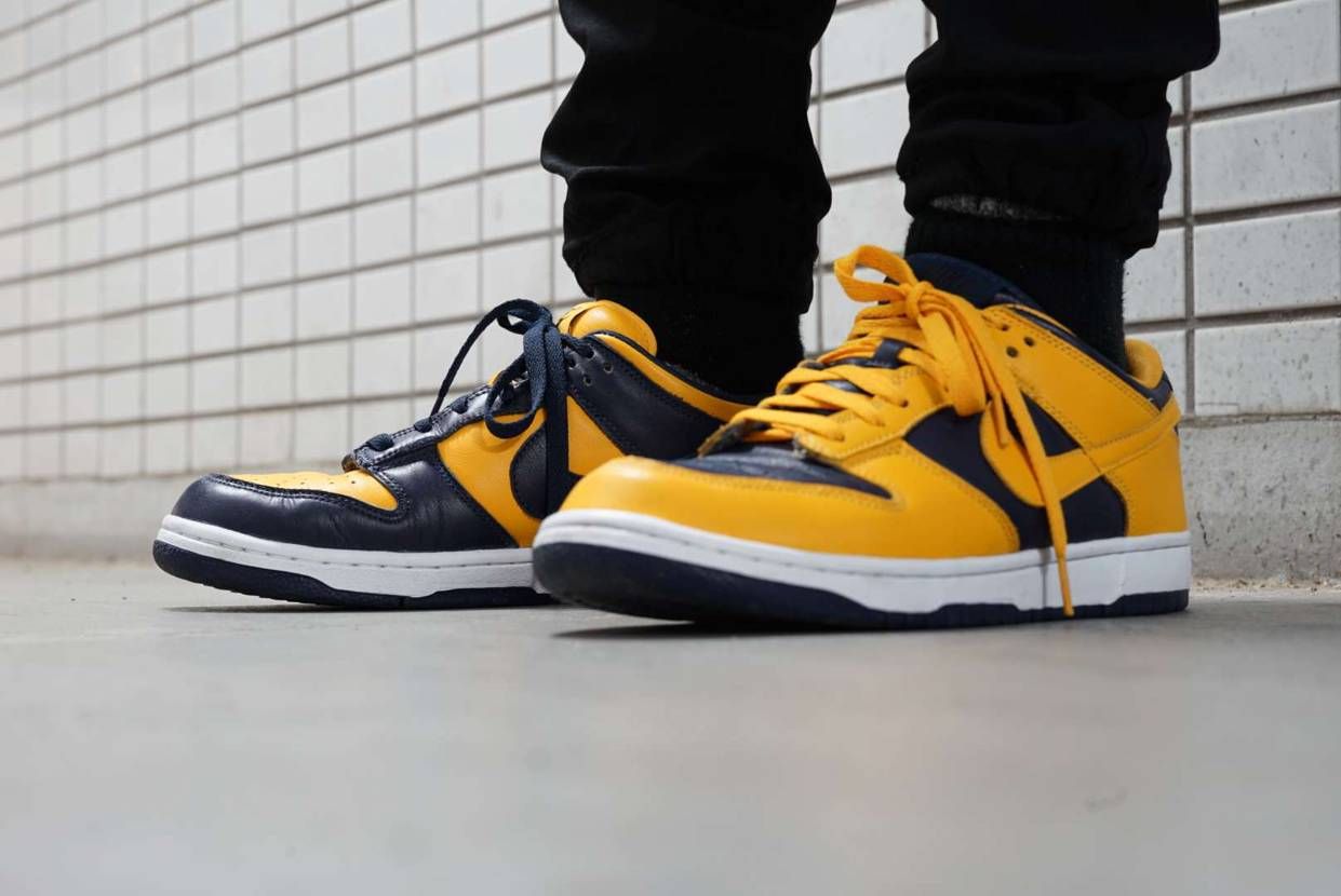 今日のスニーカー
NIKEiD DUNK LOW MICHIGAN&REVERS