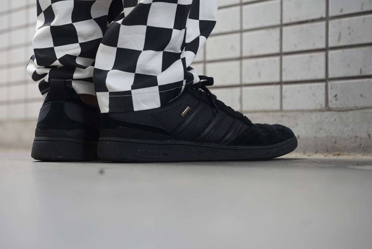 昨日の今日のスニーカー
ADIDAS ORIGINALS B