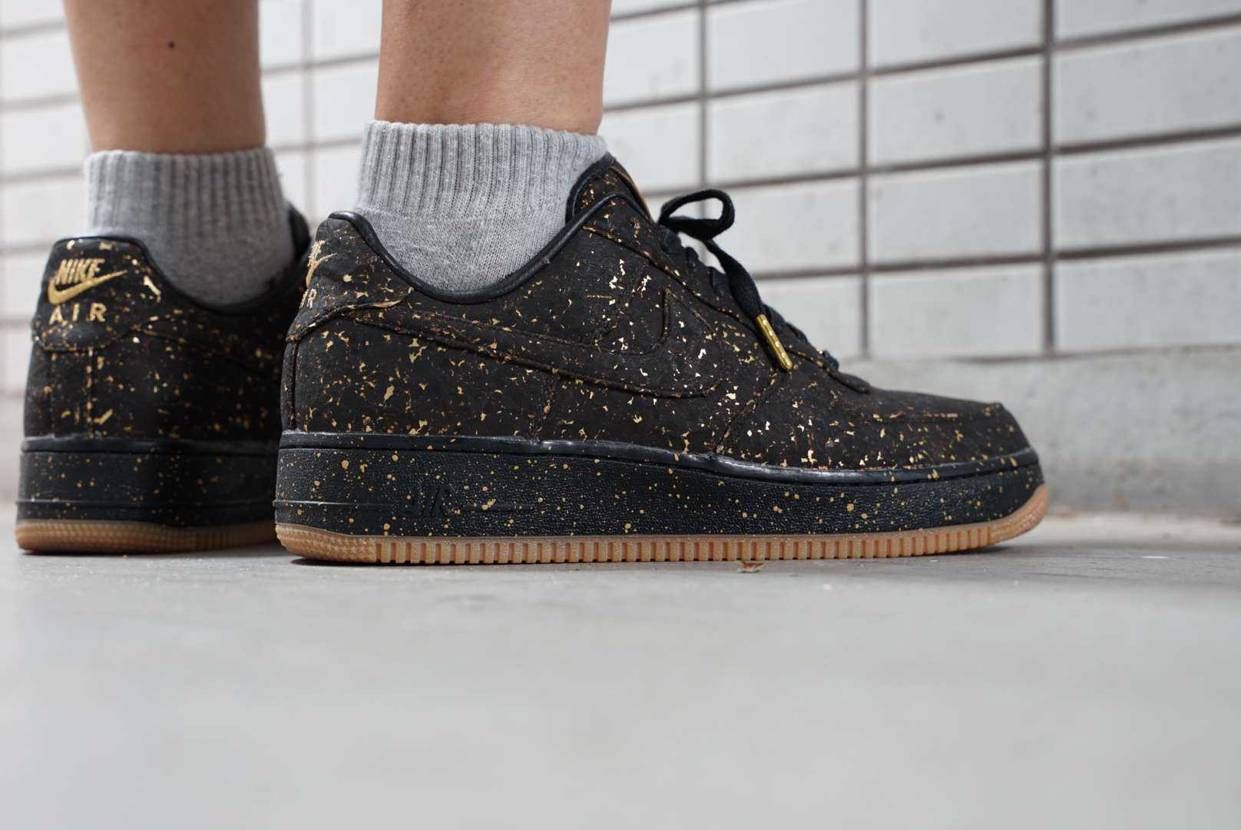 今日のスニーカー
NIKEiD AIR FORCE 1 BL