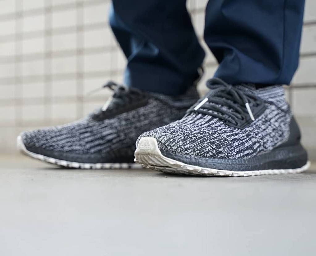 今日のスニーカー
ADIDAS ULTRA BOOST ATR Colored 