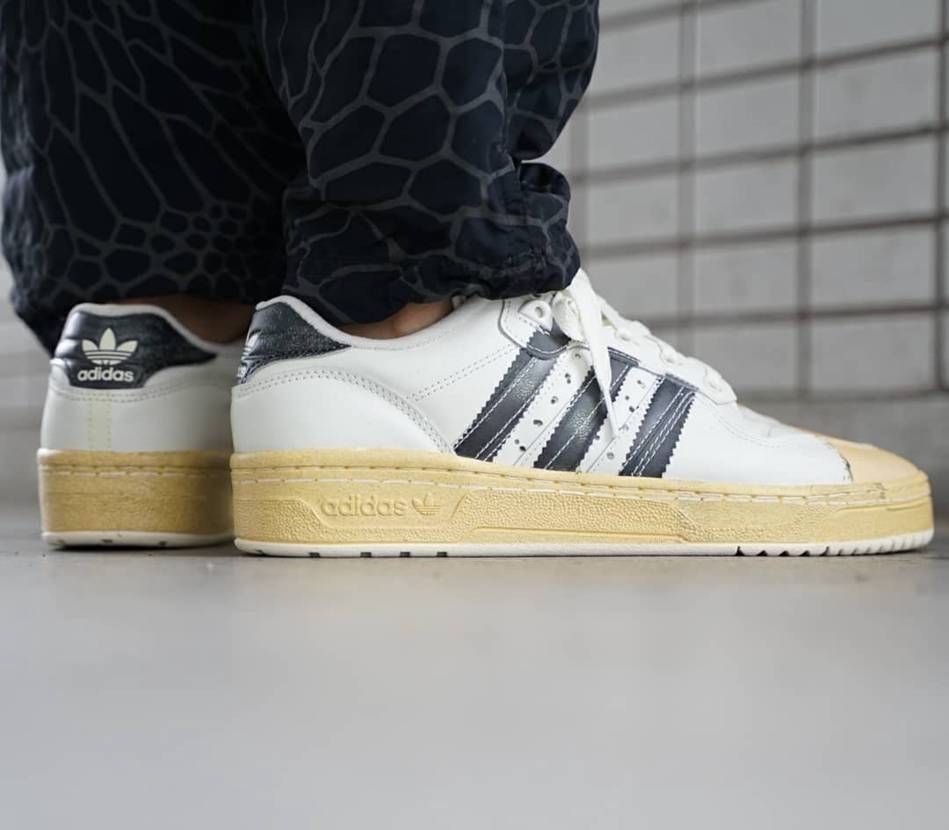 今日のスニーカー
ADIDAS ORIGINALS RIVA