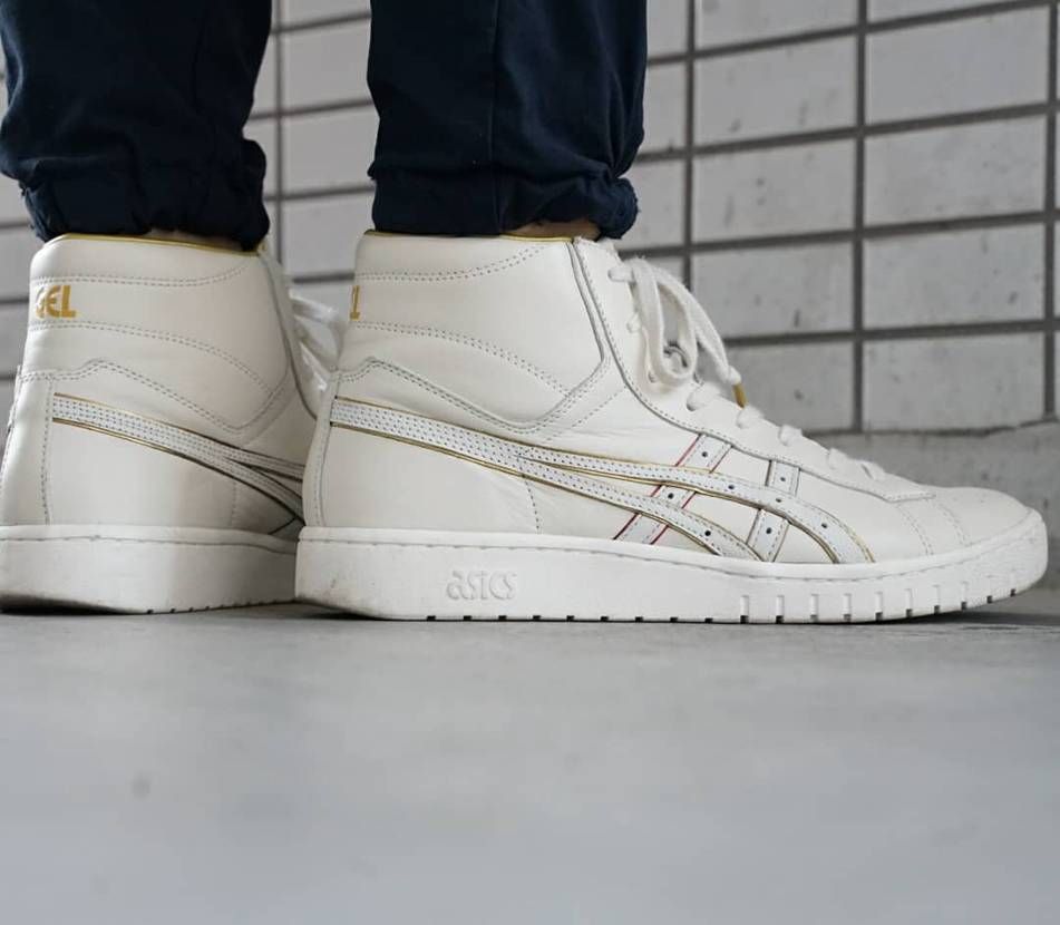 今日のスニーカー
2021年1月12日
ASICSTIGER