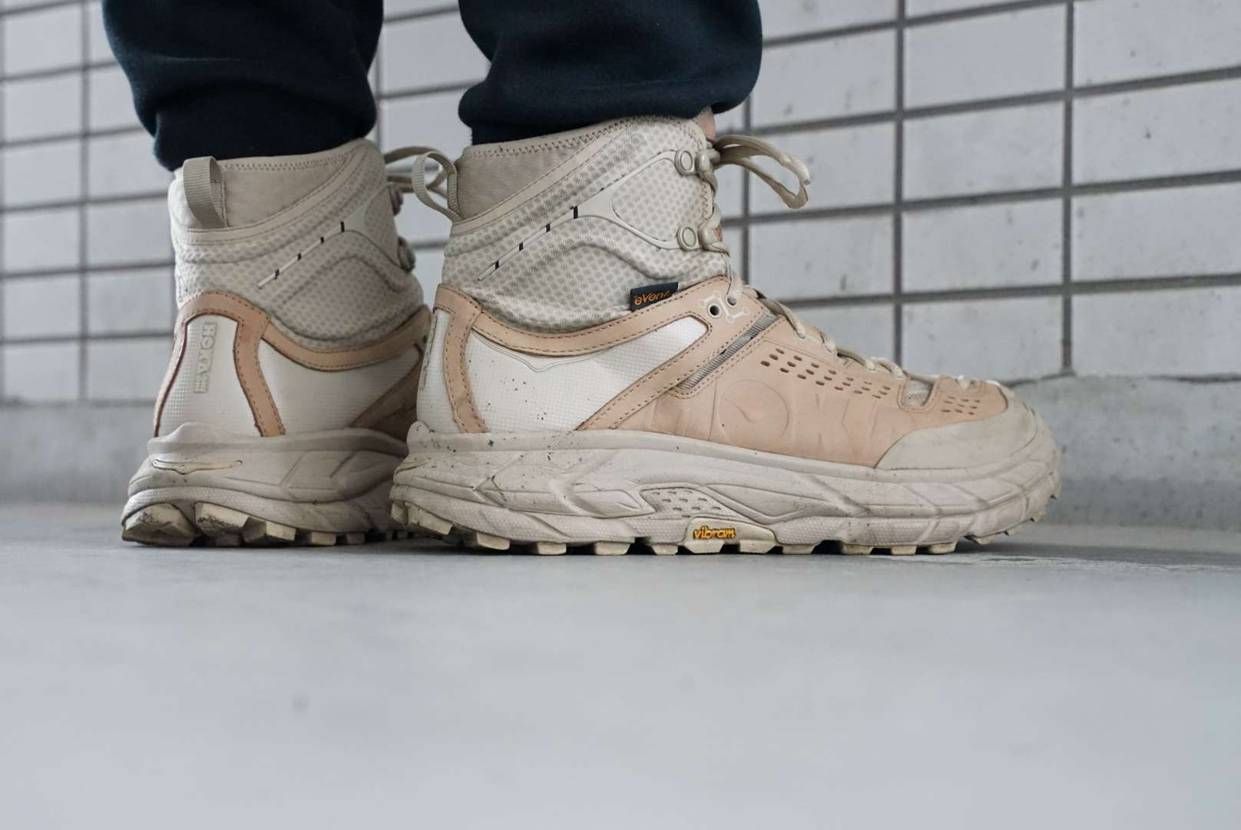 今日のスニーカー
2021年1月13日
HOKA ONE O