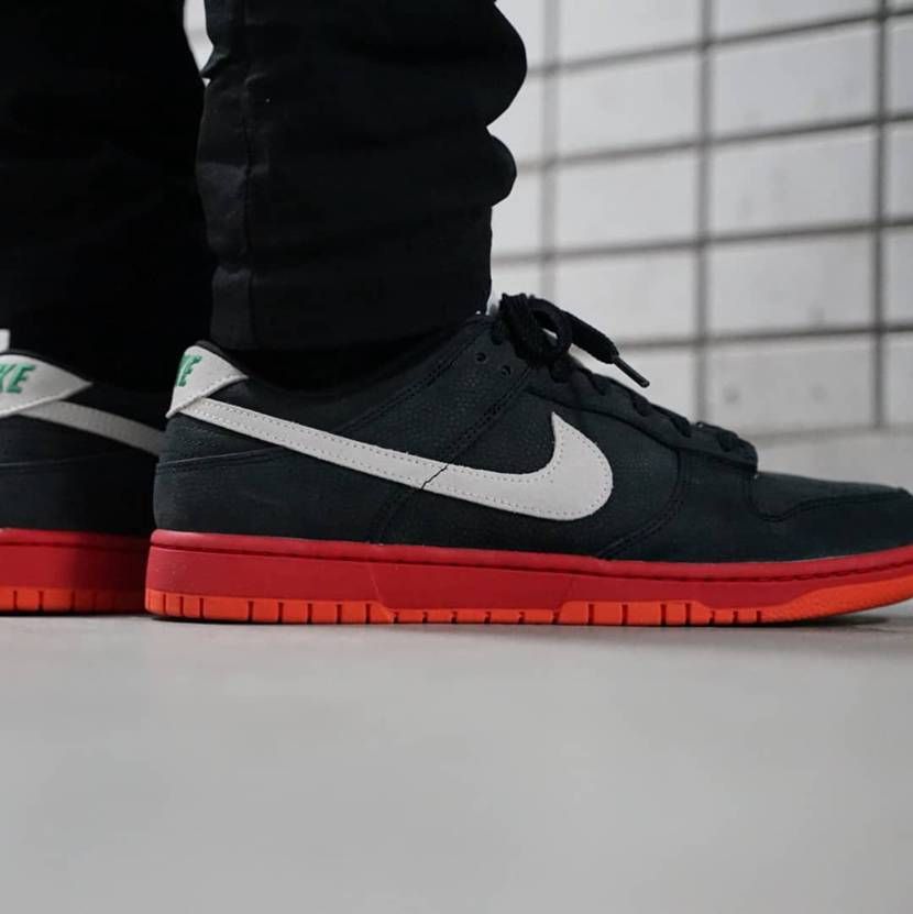 昨日の今日のスニーカー
2021年4月19日
NIKE BY