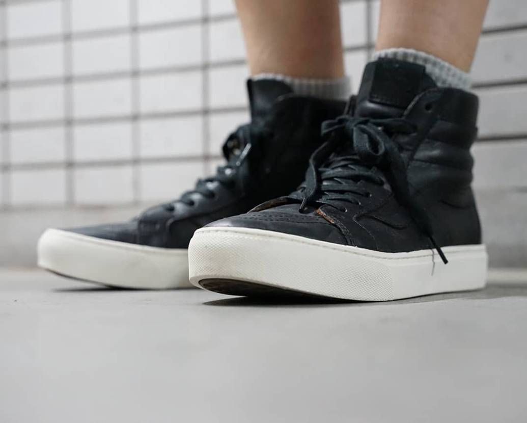 今日のスニーカー
2021年5月24日
VANS VAULT SK-8 HI C