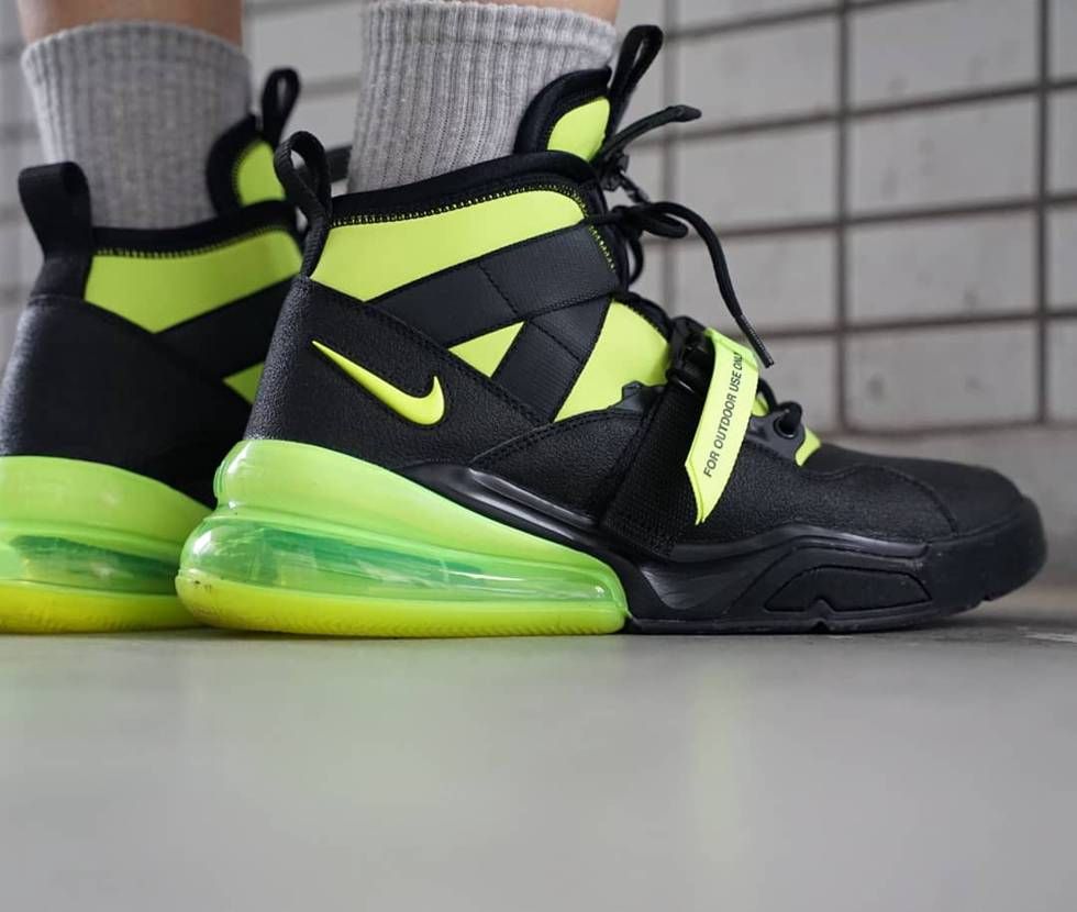 今日のスニーカー
2021年6月27日
NIKE AIR F