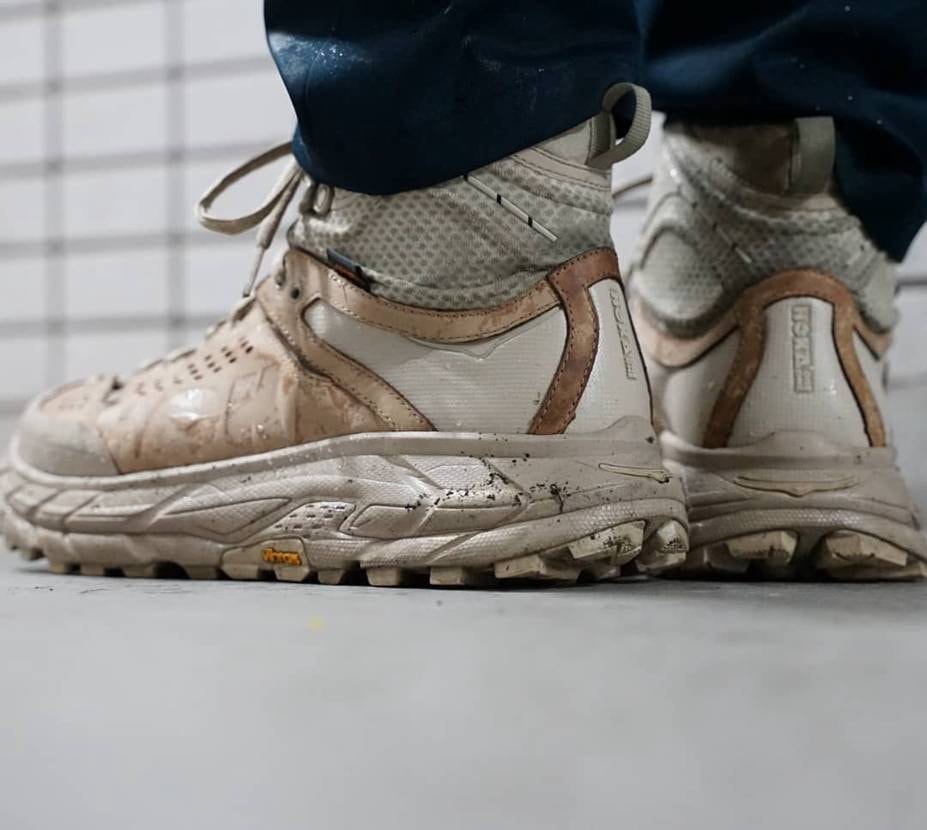 昨日の今日のスニーカー
2021年7月2日
HOKA ONE