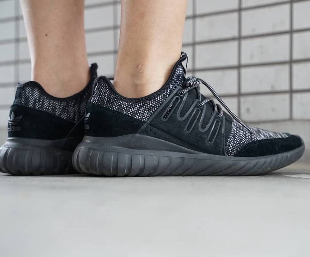 昨日の今日のスニーカー
2021年7月5日
adidas T