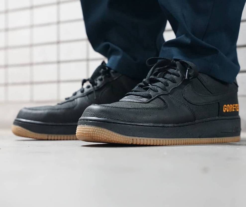 昨日の今日のスニーカー
2021年7月14日
NIKE AIR FORCE 1