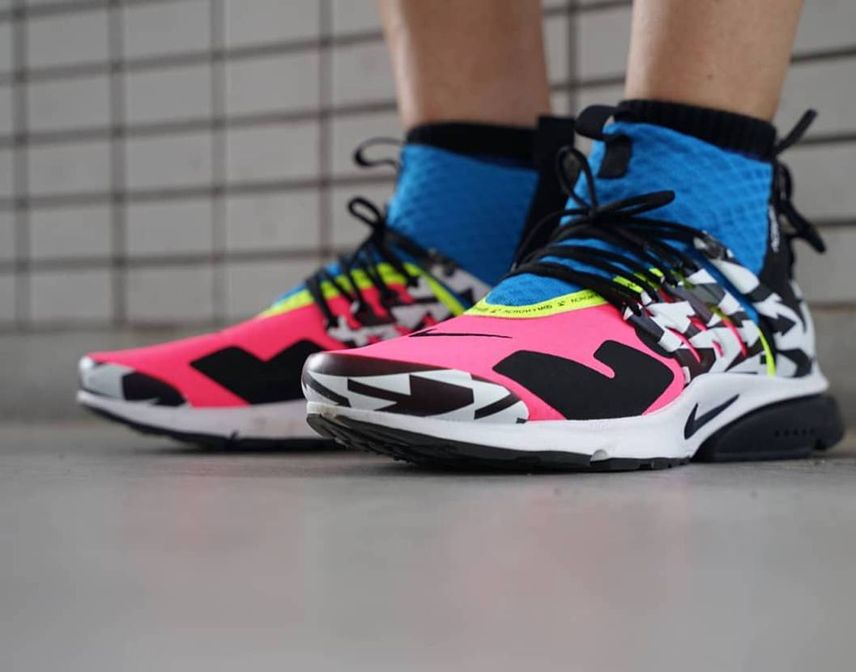今日のスニーカー その1
2021年7月25日
AIR PRESTO MID ×