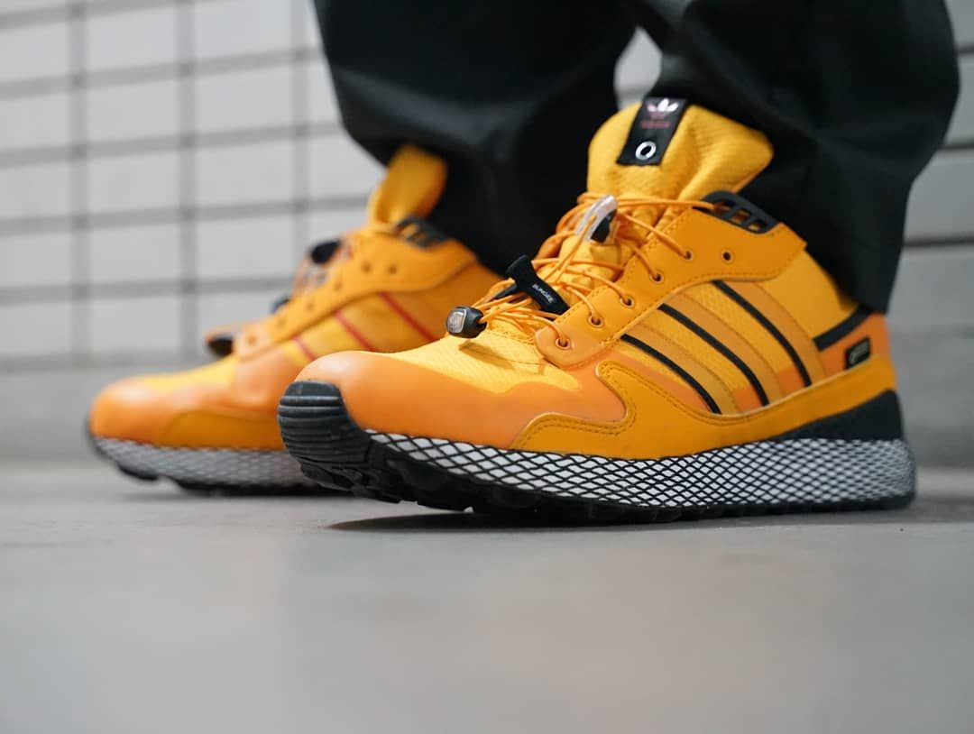 昨日の今日のスニーカー
2021年7月27日
Livestock x adida