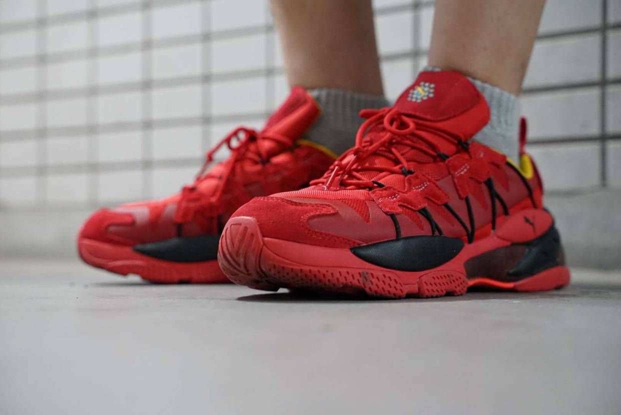 昨日の今日のスニーカー
2021年8月29日
PUMA LQD CELL OME