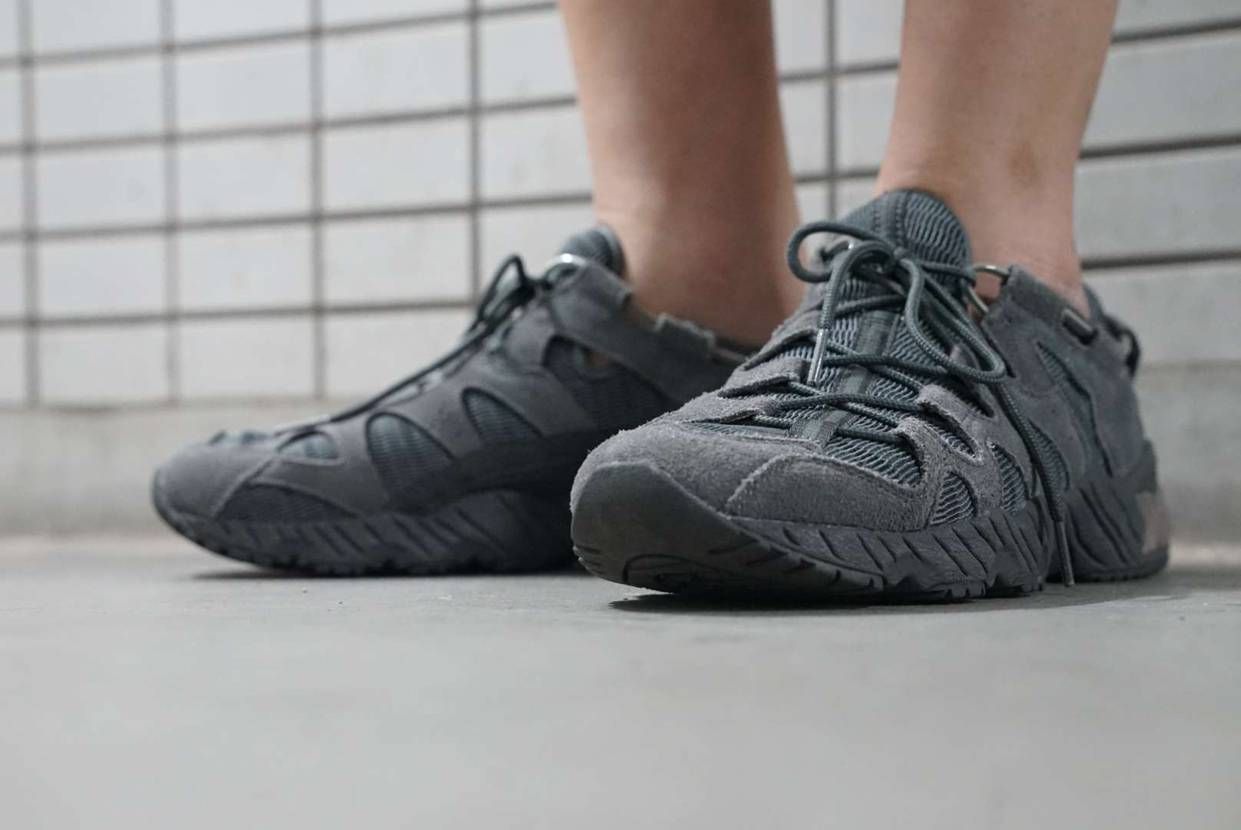 今日のスニーカー
2021年9月13日
ASICS TIGER GEL-MAI