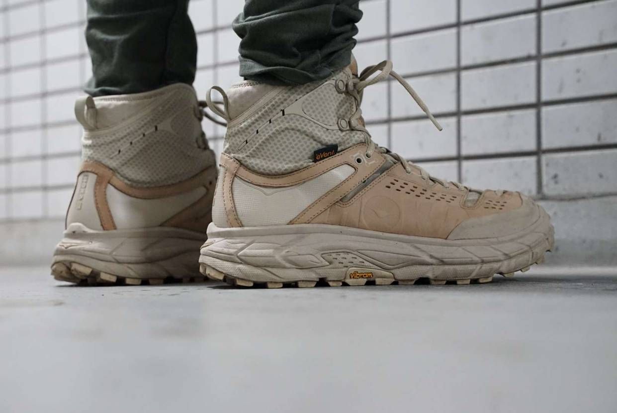 昨日の今日のスニーカー
2021年11月9日
HOKA ON