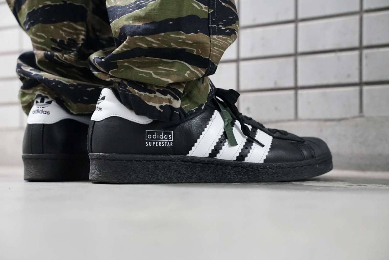 昨日の今日のスニーカー
2021年11月10日
ADIDAS