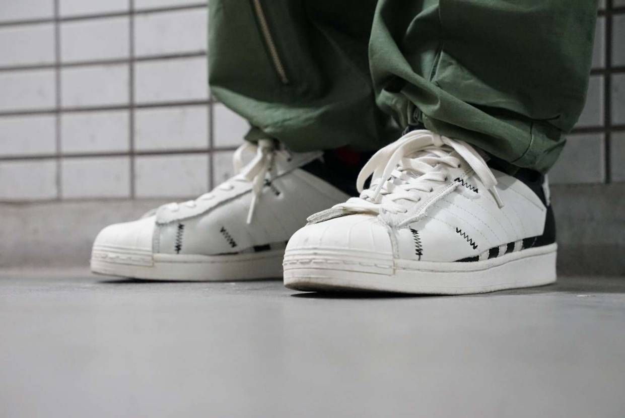 今日のスニーカー
2021年12月25日
ADIDAS ORIGINALS SU