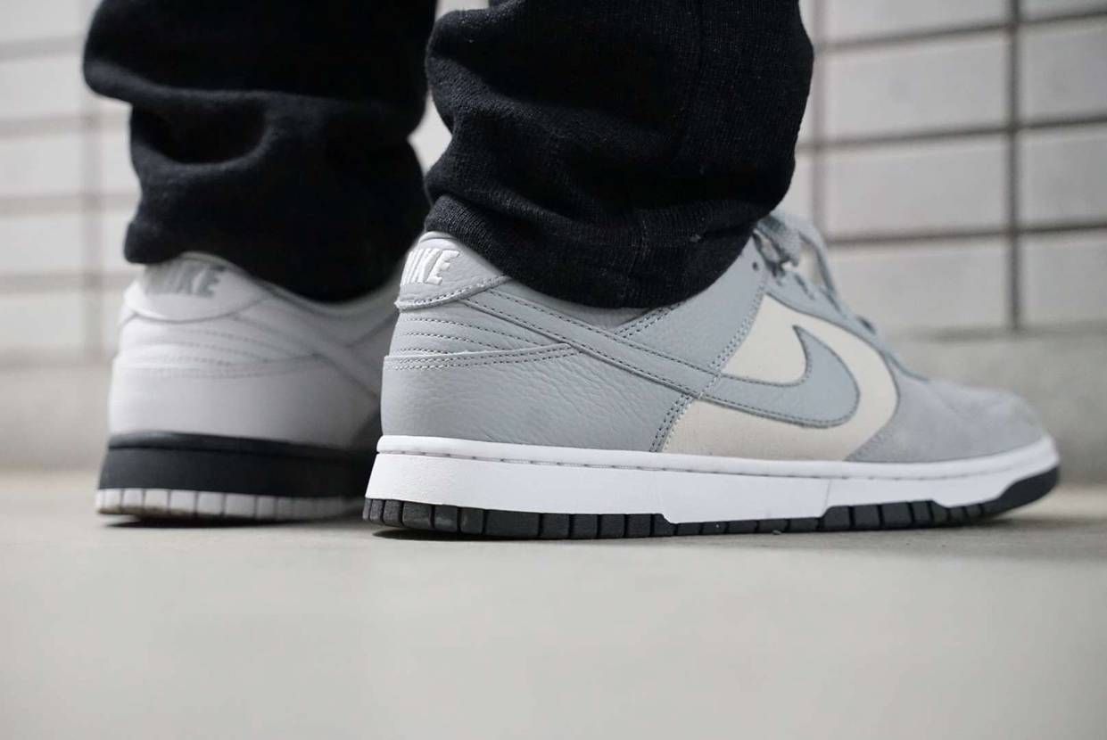 今日のスニーカー
2022年4月13日
NIKE BY 