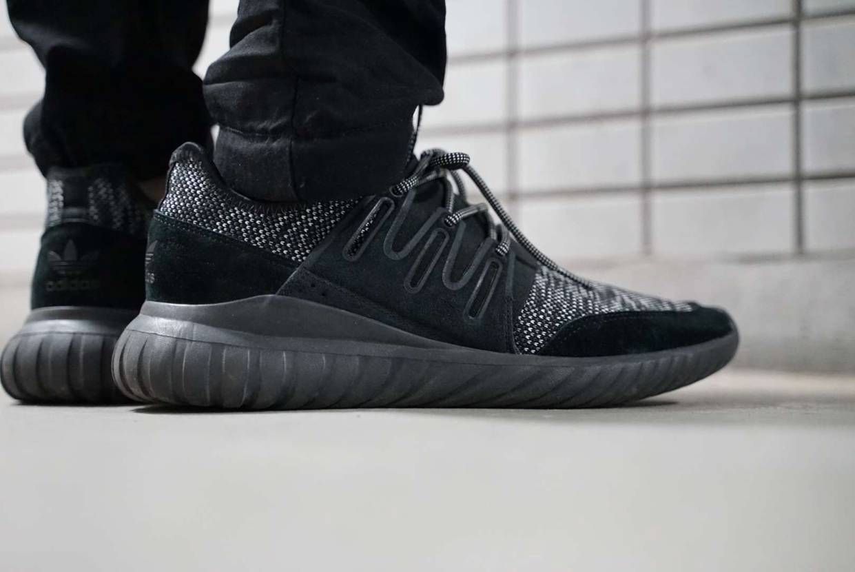 今日のスニーカー
2022年4月30日
adidas T