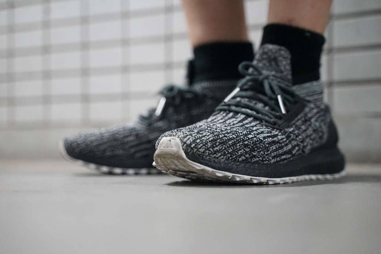 今日のスニーカー
2022年6月29日
ADIDAS ULTRA BOOST