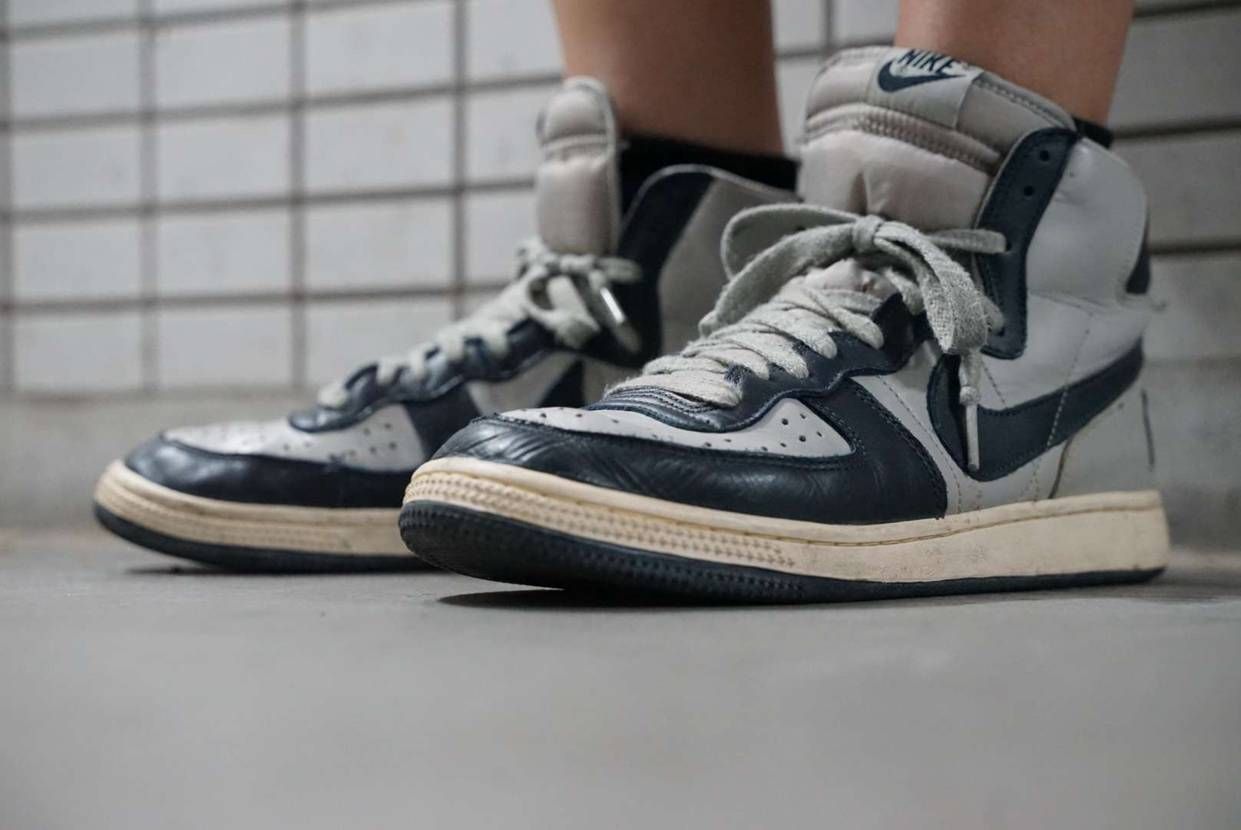 今日のスニーカー
2022年7月31日
NIKE TERMINATOR HI