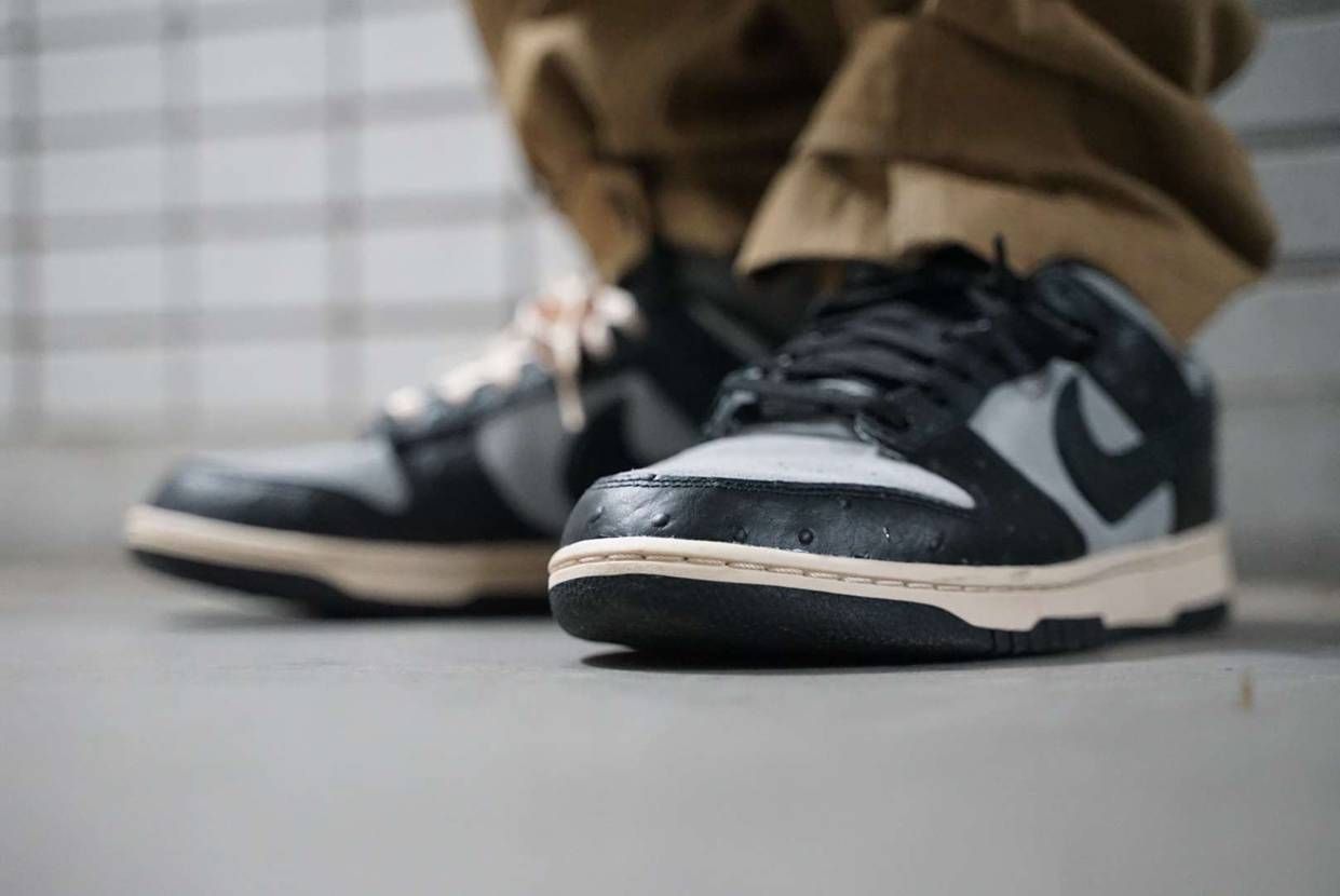 昨日の今日のスニーカー
2022年8月3日
NIKE BY YOU DUNK