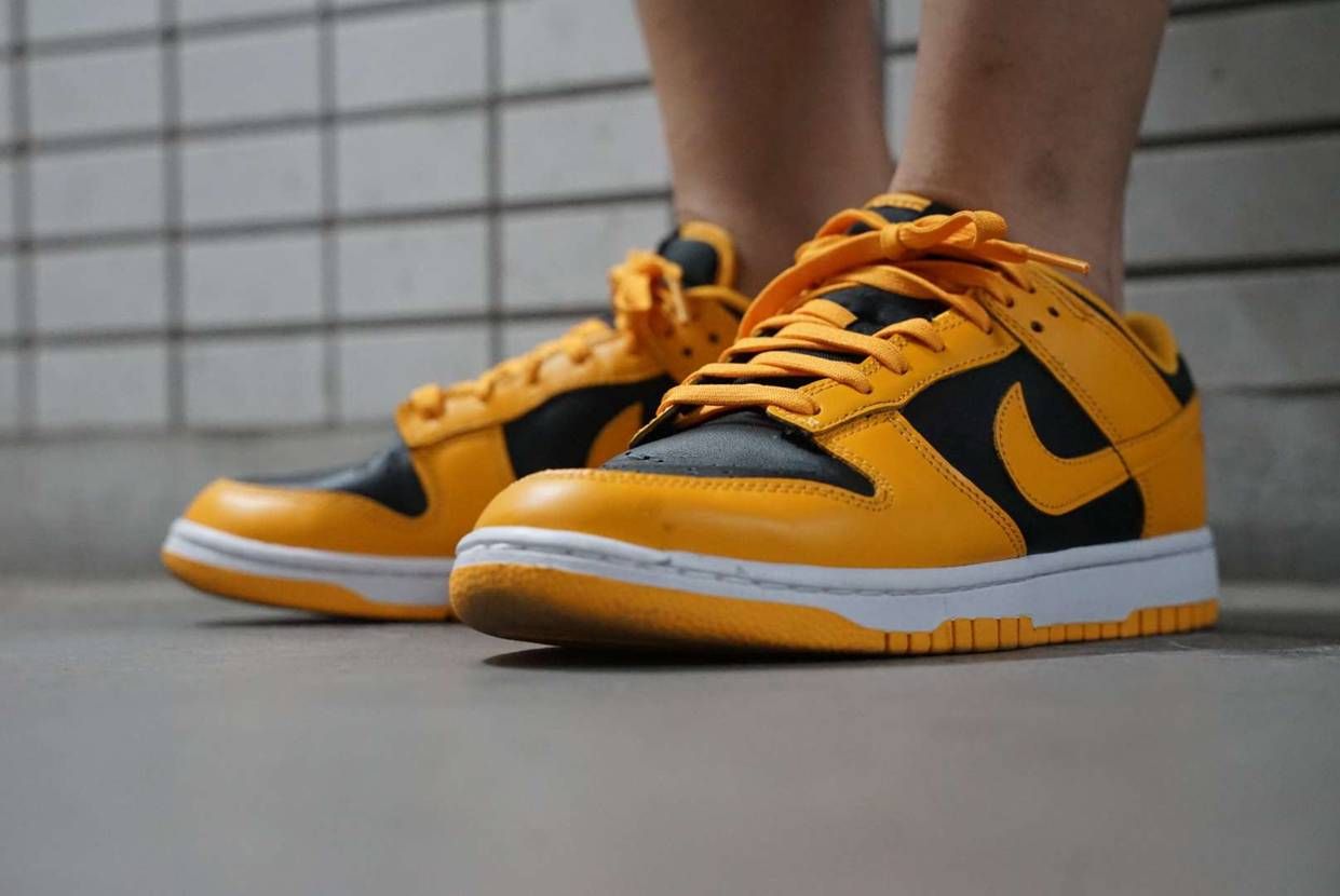 今日のスニーカー
2022年8月9日
NIKE DUNK LOW RETRO