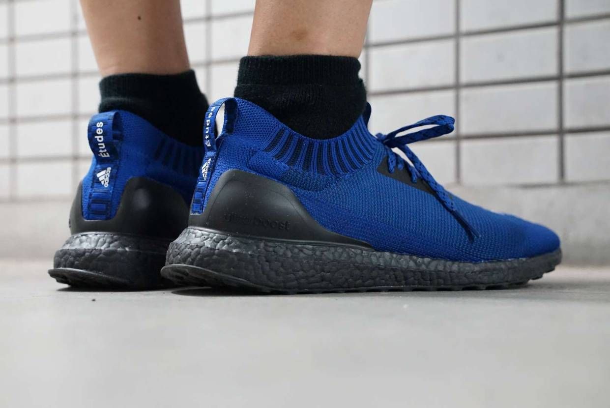 今日のスニーカー
2022年8月15日
Études ×