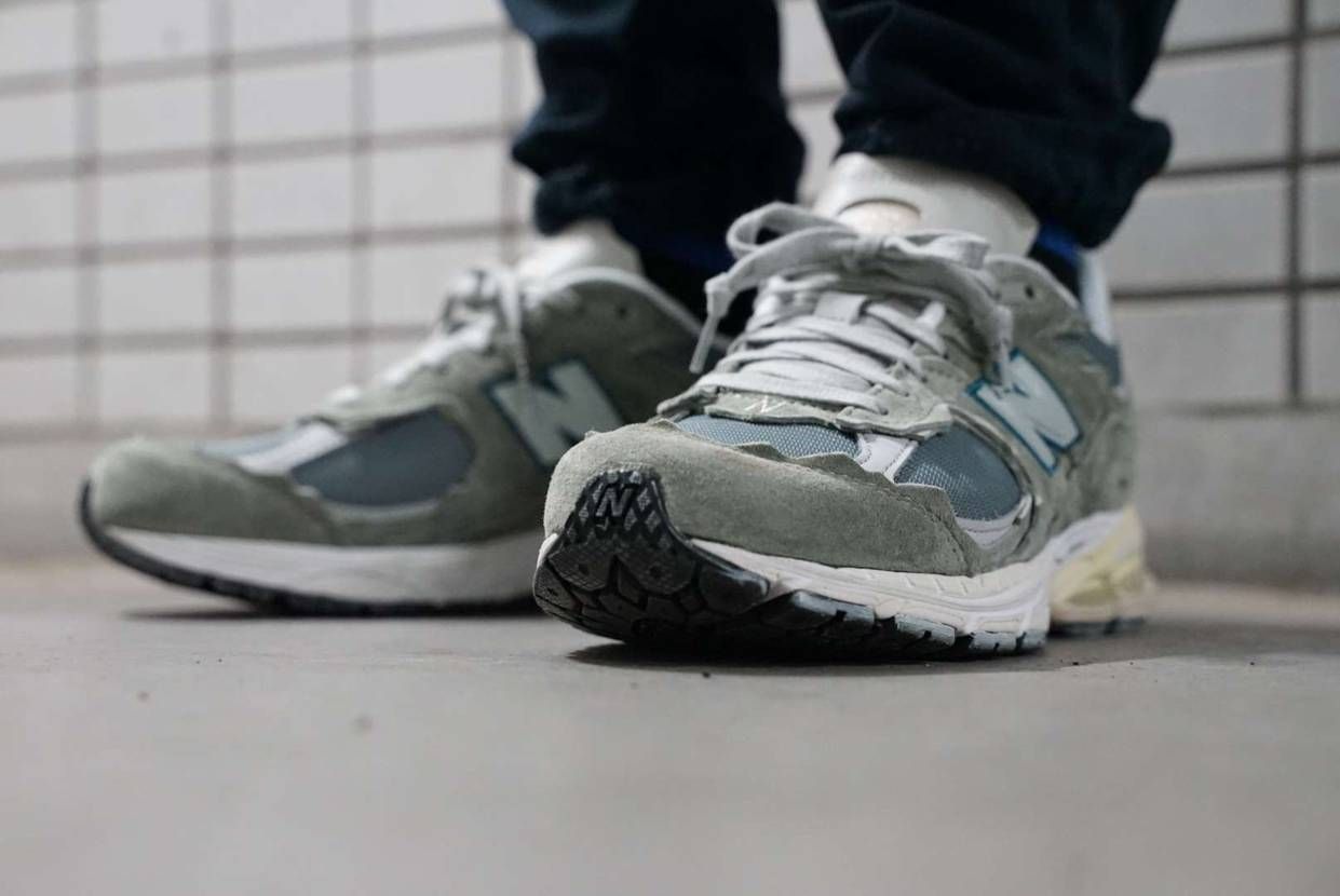 今日のスニーカー
2022年9月2日
NEW BALANCE M2002RD