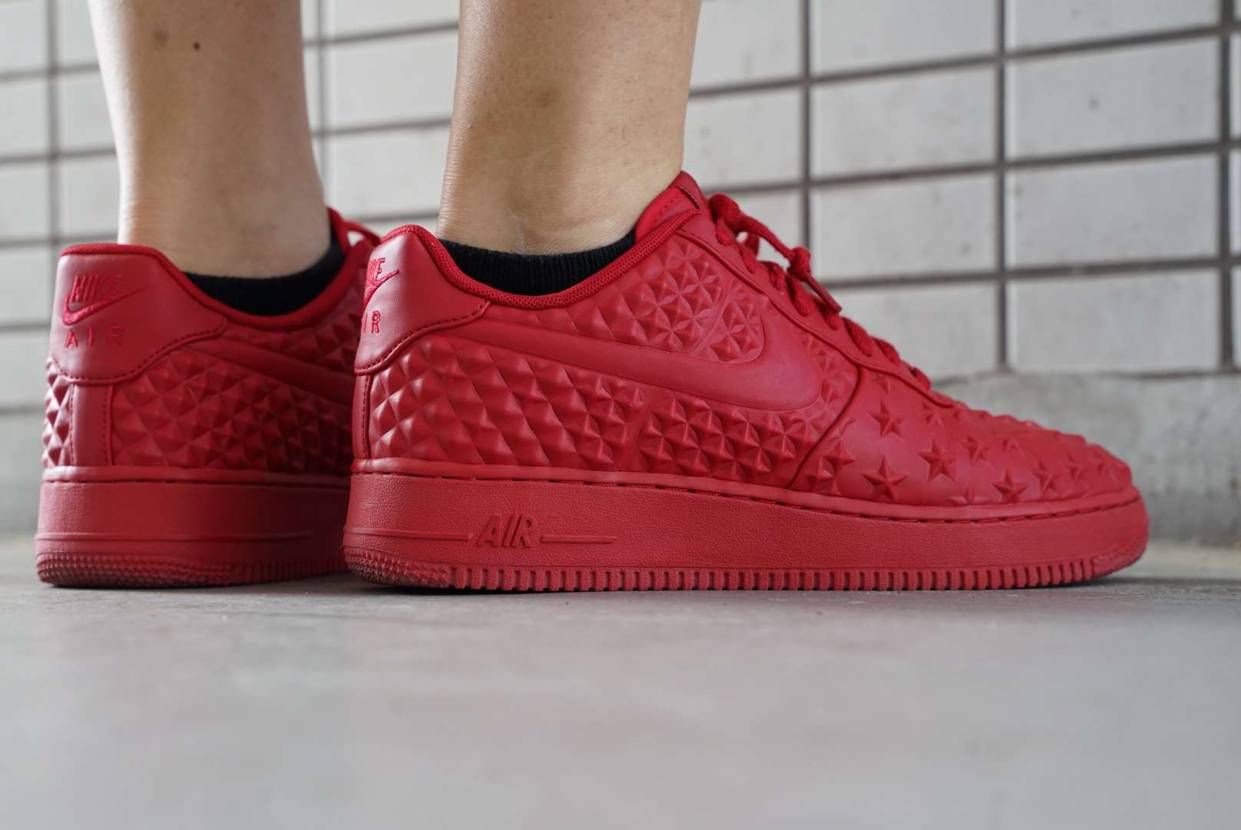 今日のスニーカー
2022年9月30日
NIKE AF1