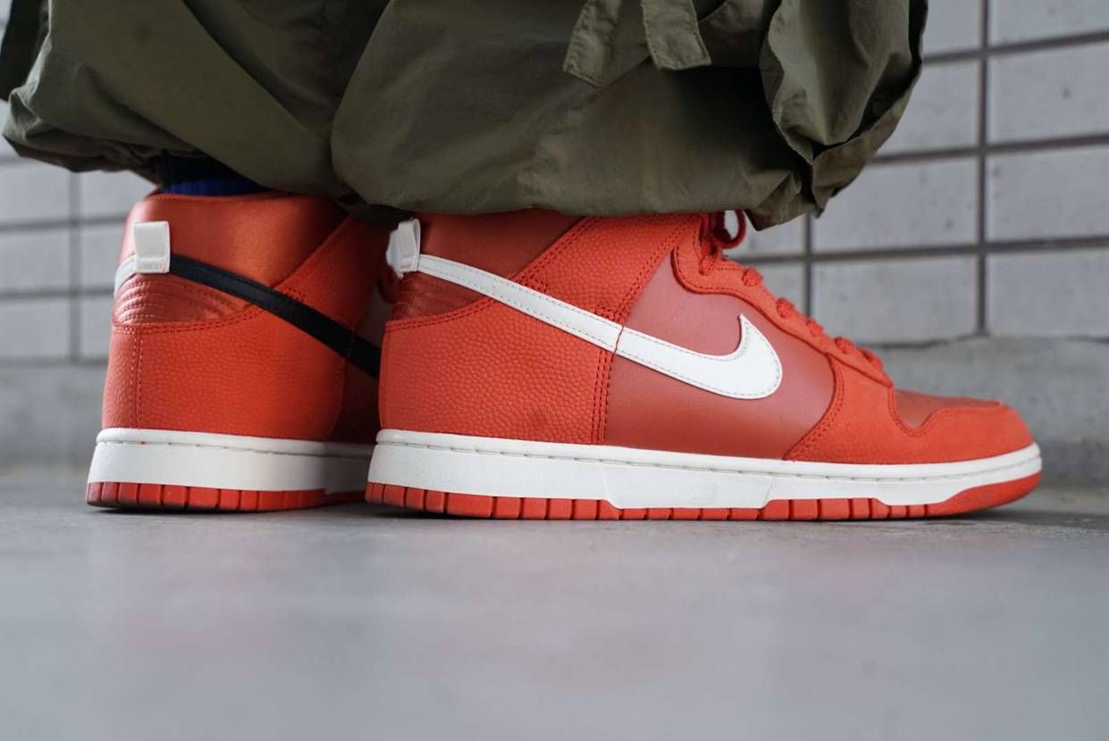 今日のスニーカー
2022年10月1日
NIKE DUN