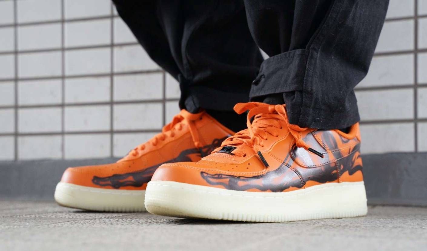 今日のスニーカー
2024/02/17
NIKE AIR FORCE 1 L