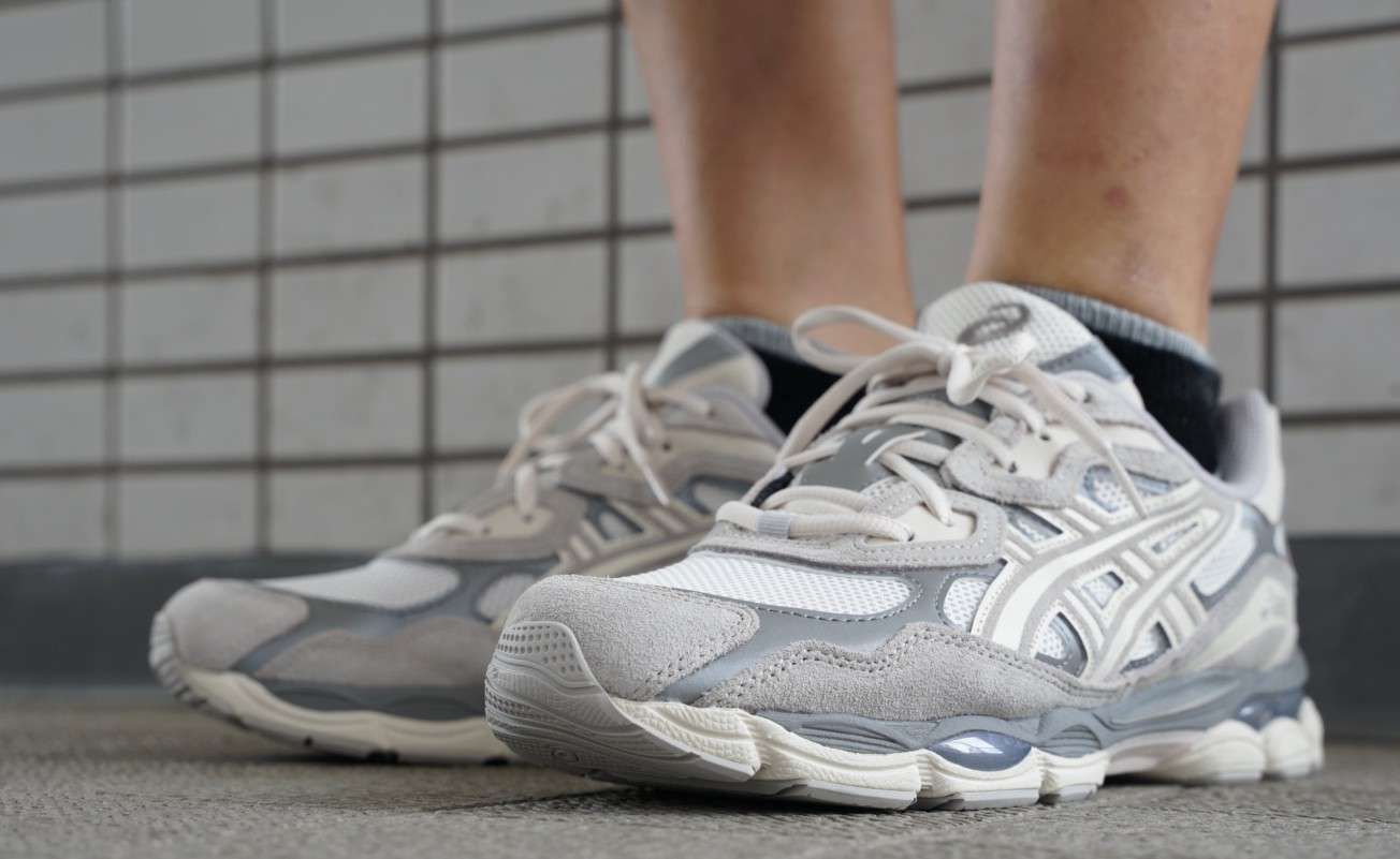 昨日の今日のスニーカー
2024/08/23
ASICS GEL-NYC O