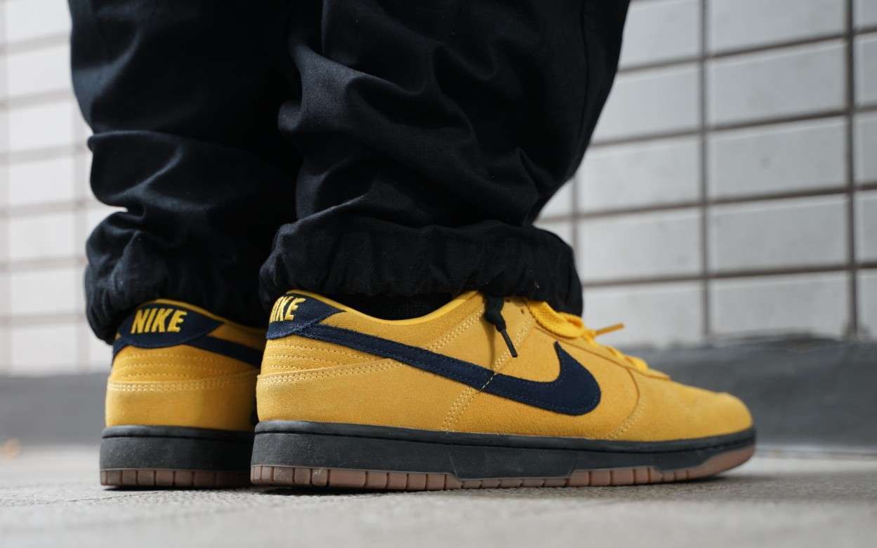 昨日の今日のスニーカー
2024/12/09
NIKE 
