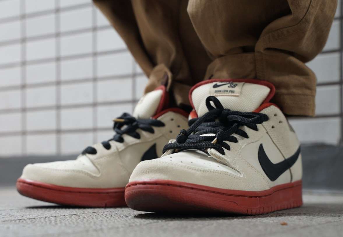 今日のスニーカー
2024/12/18
NIKE SB DUNK LOW P