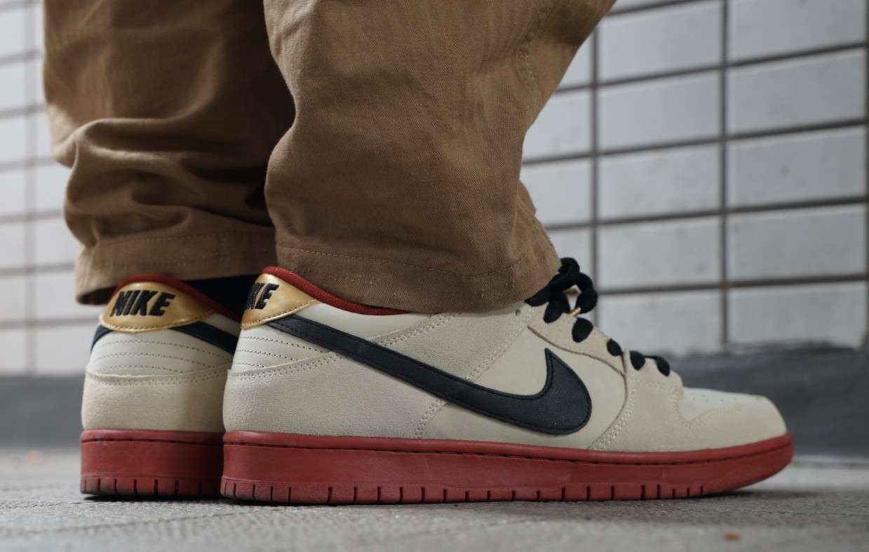 今日のスニーカー
2024/12/18
NIKE SB 