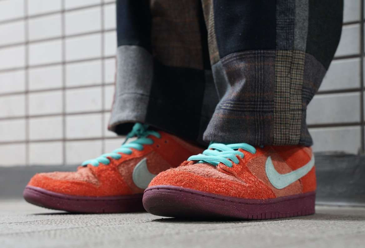 昨日の今日のスニーカー
2024/12/20
NIKE SB DUNK LO