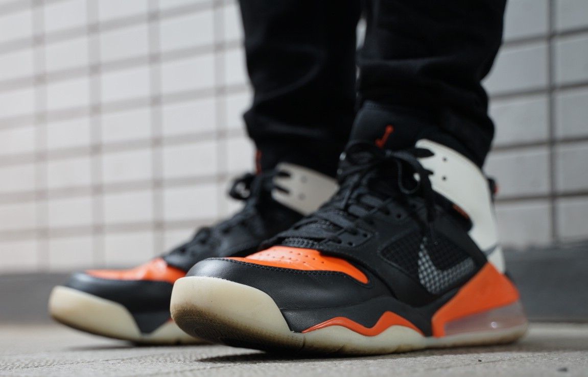 昨日の今日のスニーカー
2025/04/18
NIKE JORDAN MAR