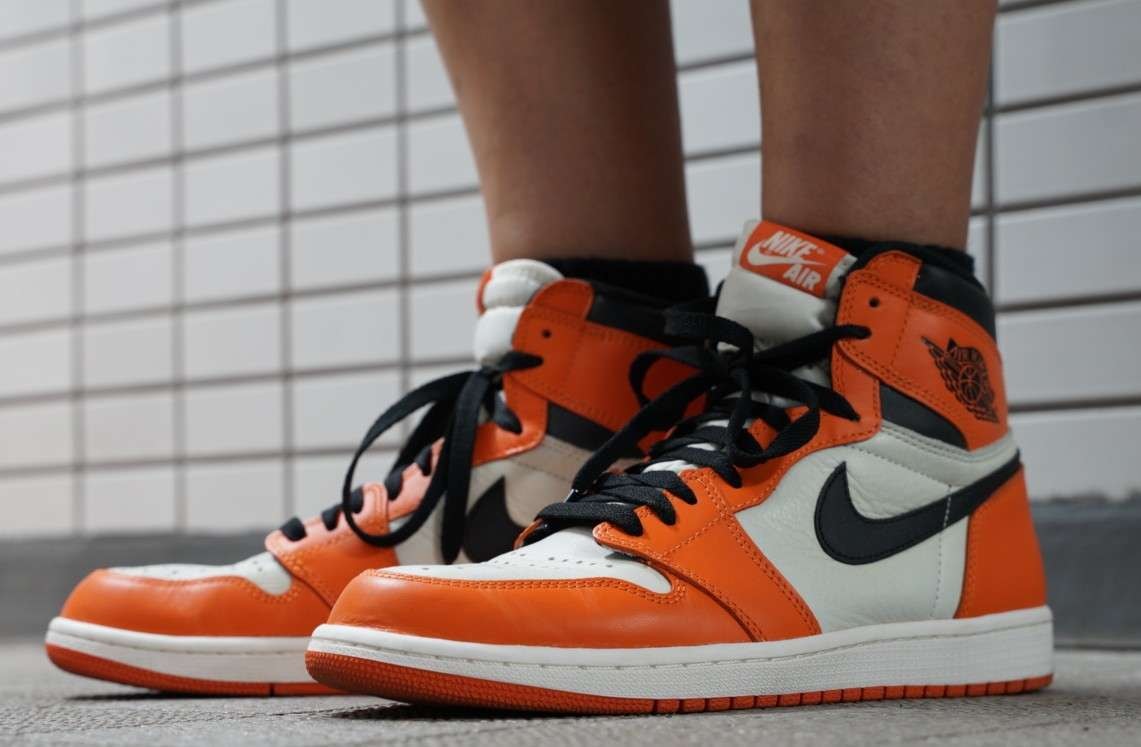 今日のスニーカー
2025/10/03
NIKE AIR JORDAN 1 