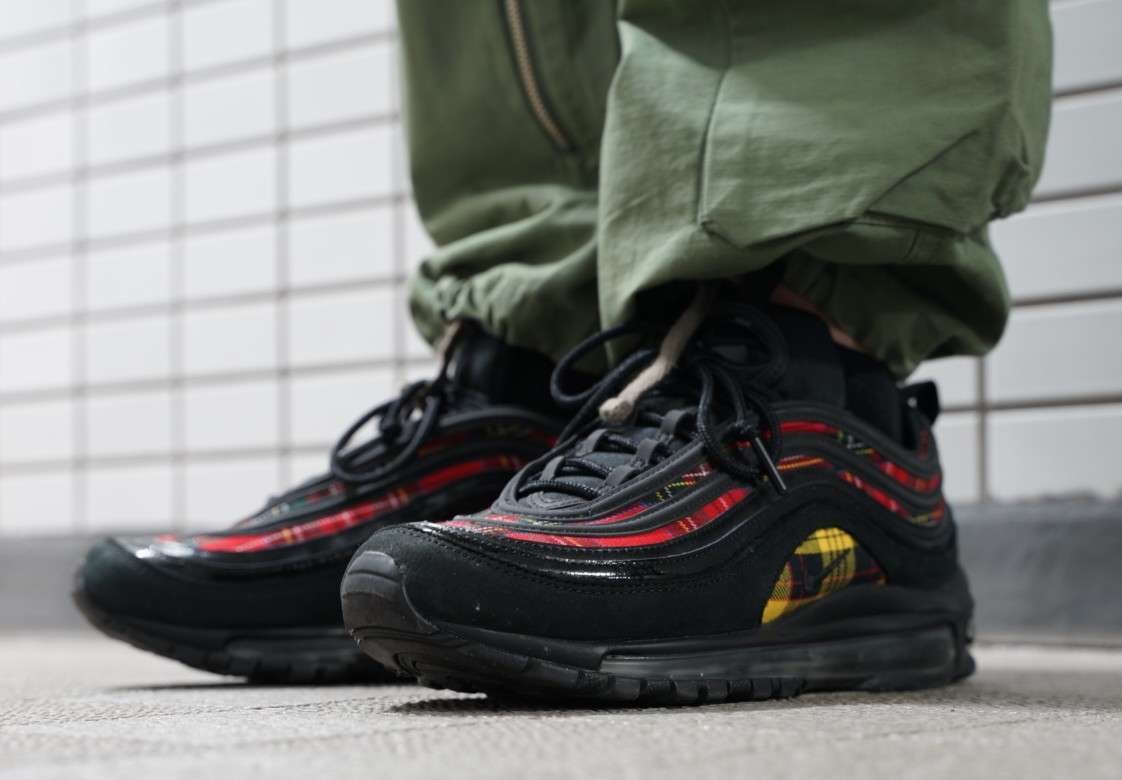 今日のスニーカー
2025/10/09
NIKE WMN