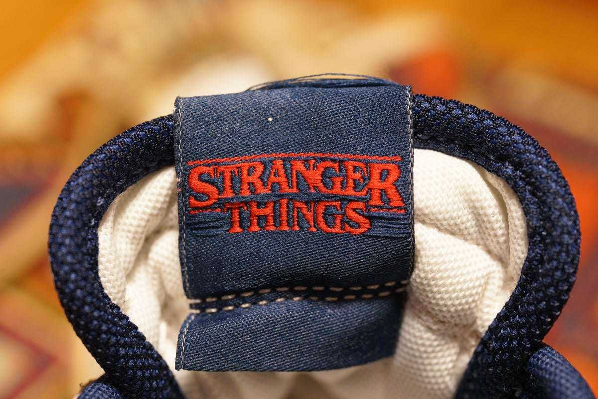 ストレンジャーシングスコラボのダンクをようやく開封。
クラ