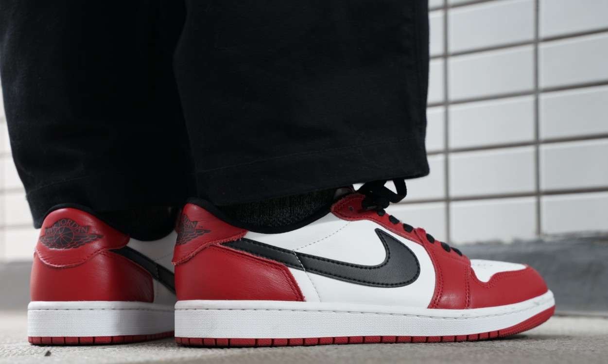 昨日の今日のスニーカー
2025/11/27
NIKE 