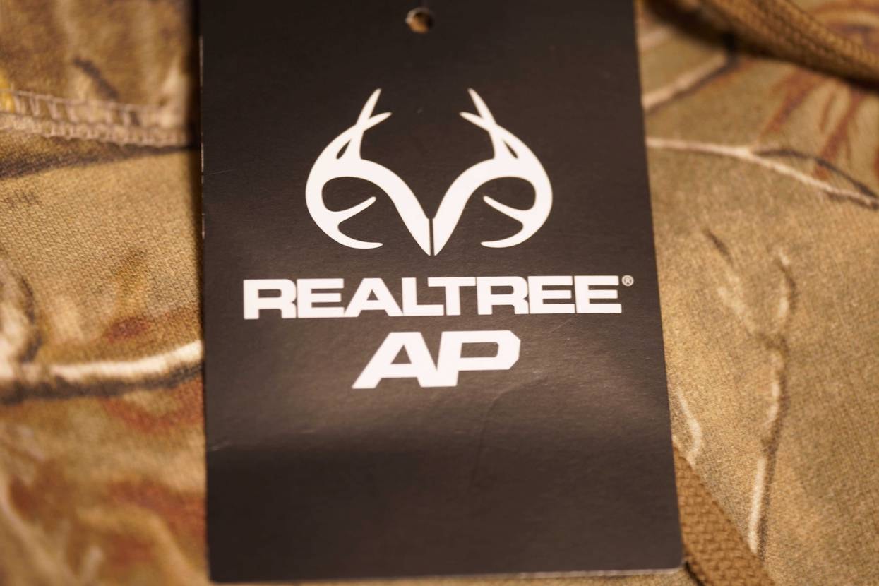 原宿と渋谷でQR取って原宿で１グル入店。
リアルツリー完売