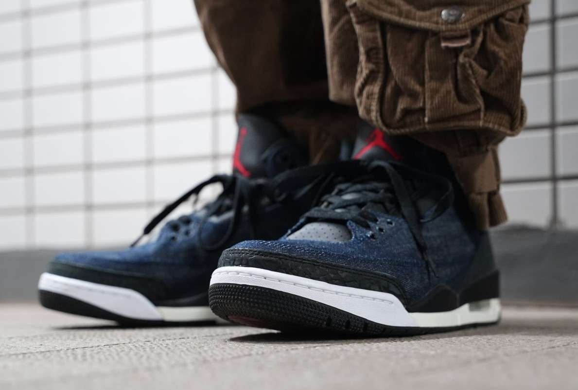 2026/02/22
LEVIS× NIKE AIR JORDAN 3 RET