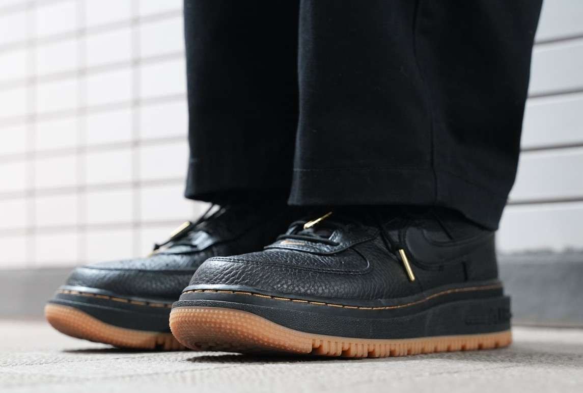 2026/02/24
NIKE AIR FORCE 1 LOW LUXE BL