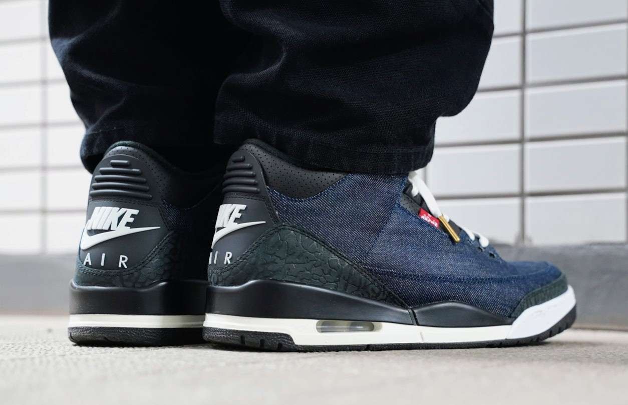 2026/02/26
LEVIS× NIKE AIR JO