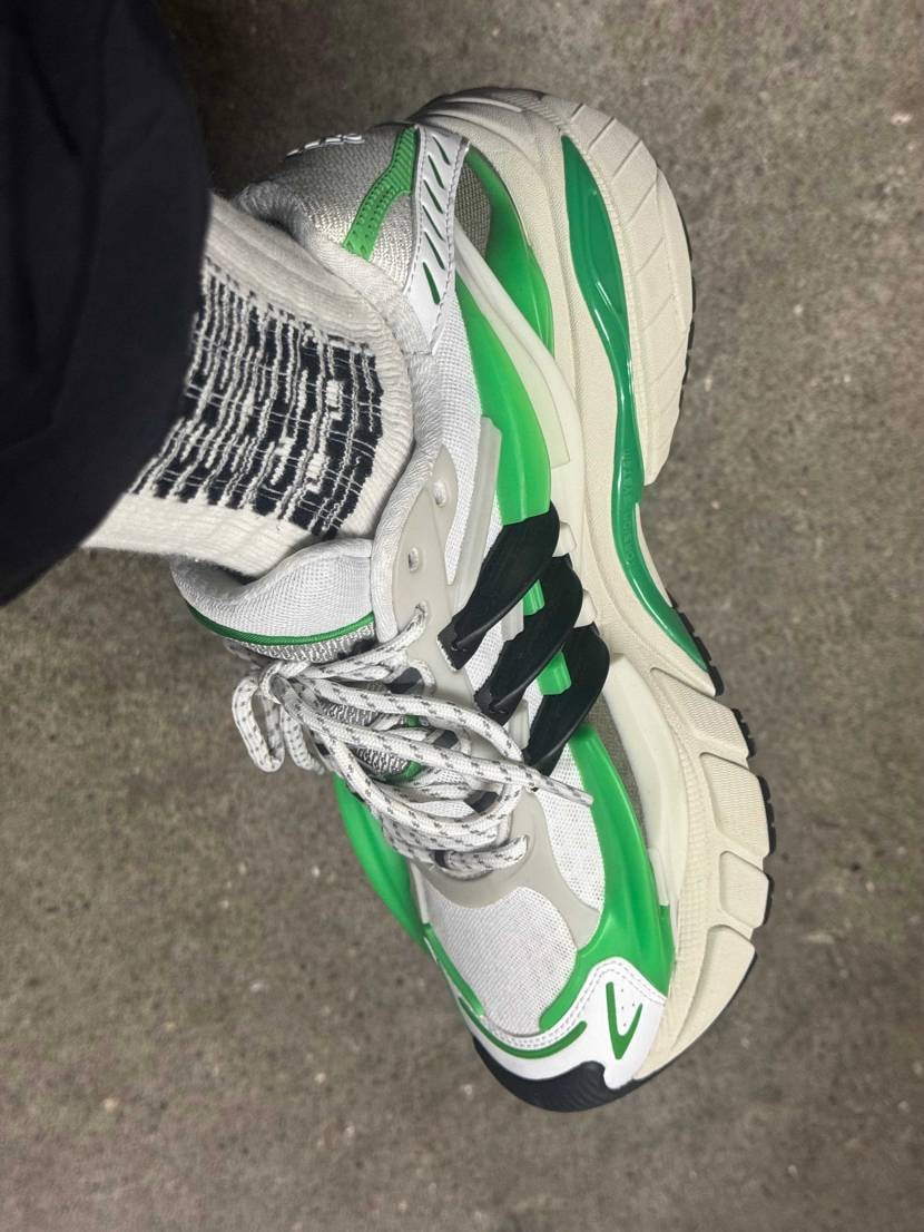 奥様と買い物やー