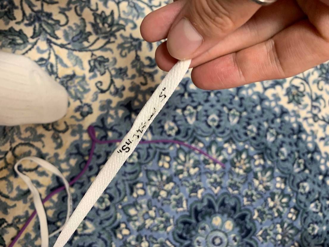 シューレースの印字一つの面だけ破壊されててワロタ笑笑
まぁガンガン履くし、シュ